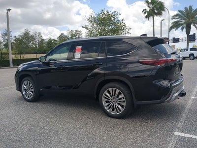 2026 Toyota Highlander Hybrid Hybrid Platinum