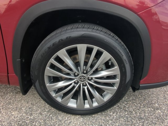 2020 Toyota Highlander Hybrid Platinum