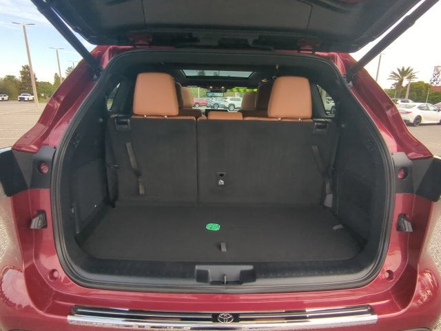 2020 Toyota Highlander Hybrid Platinum