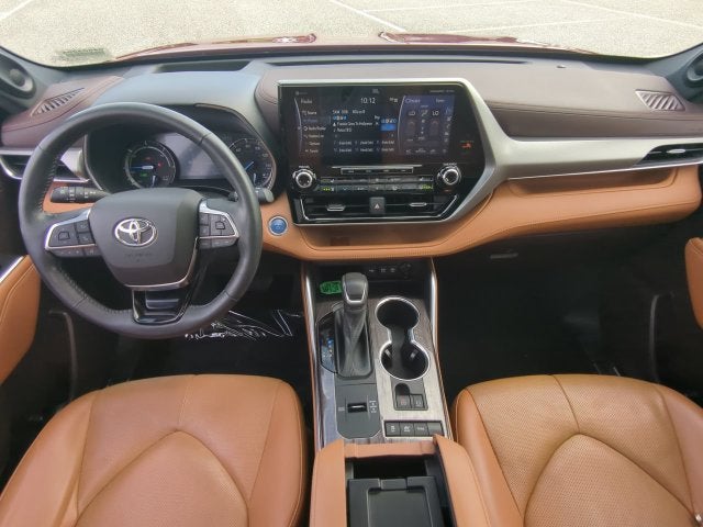 2020 Toyota Highlander Hybrid Platinum