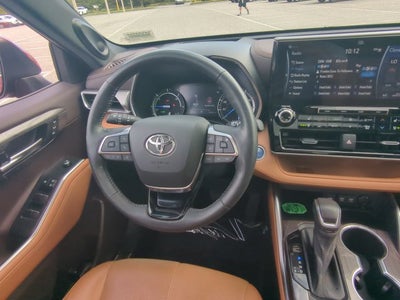 2020 Toyota Highlander Hybrid Platinum