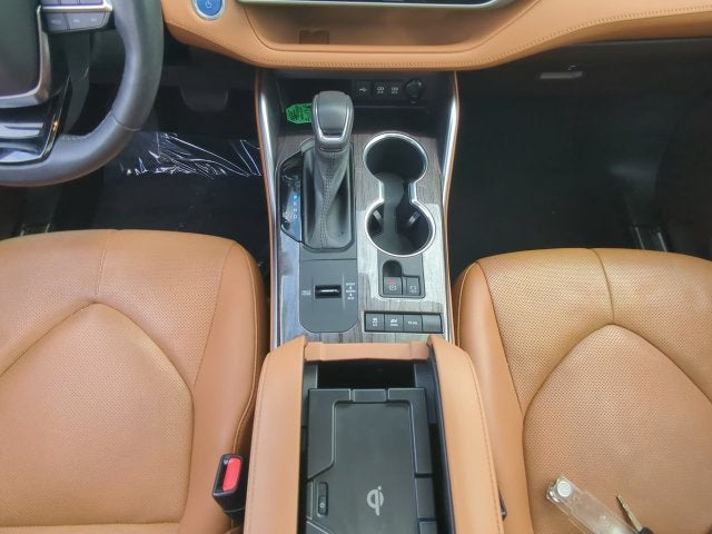 2020 Toyota Highlander Hybrid Platinum