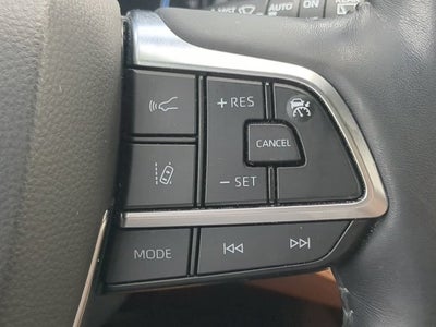 2020 Toyota Highlander Hybrid Platinum
