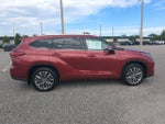 2020 Toyota Highlander Hybrid Platinum