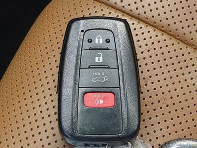 2020 Toyota Highlander Hybrid Platinum