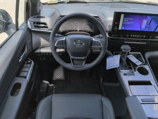 2026 Toyota Sienna Platinum 7 Passenger