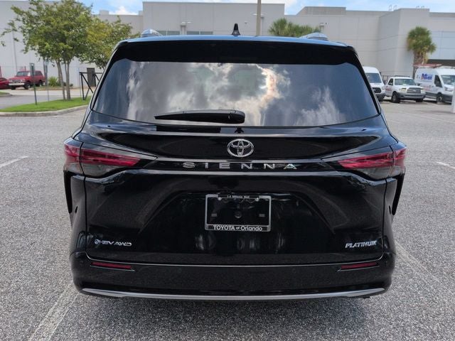 2026 Toyota Sienna Platinum 7 Passenger