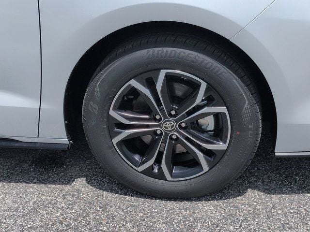 2026 Toyota Sienna Platinum 7 Passenger