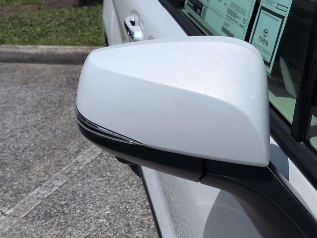 2026 Toyota Sienna Platinum 7 Passenger