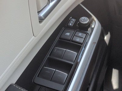2026 Toyota Sienna Platinum 7 Passenger