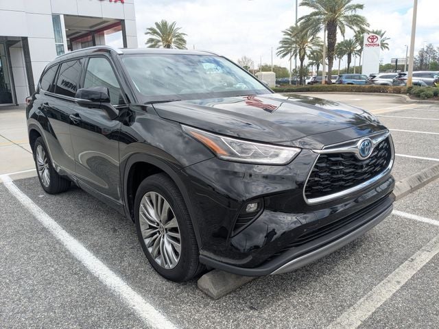 2023 Toyota HIGHLANDER HYBRD Platinum