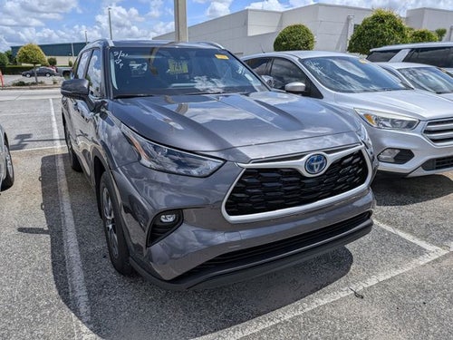 2024 Toyota Highlander Hybrid XLE
