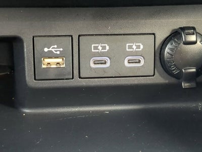 2023 Toyota HIGHLANDER HYBRD XLE