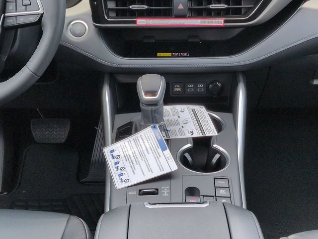 2026 Toyota Highlander Hybrid Hybrid XLE