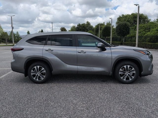 2026 Toyota Highlander Hybrid Hybrid XLE