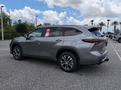 2026 Toyota Highlander Hybrid Hybrid XLE