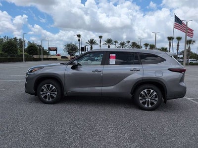 2026 Toyota Highlander Hybrid Hybrid XLE