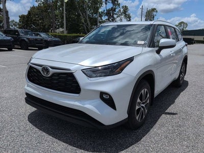 2026 Toyota Highlander Hybrid XLE