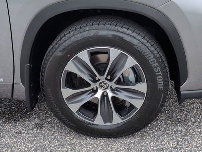 2026 Toyota HIGHLANDER HEV XLE
