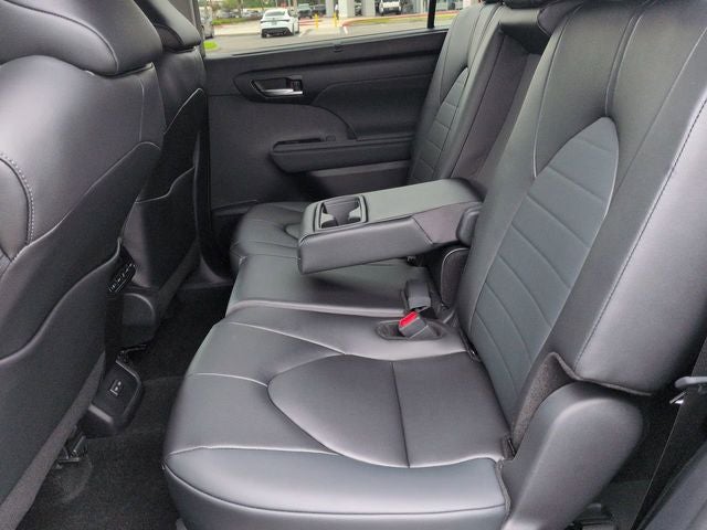 2026 Toyota HIGHLANDER HEV XLE