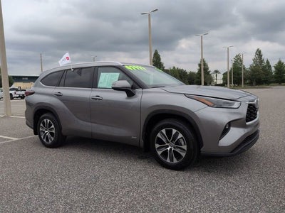 2026 Toyota HIGHLANDER HEV XLE