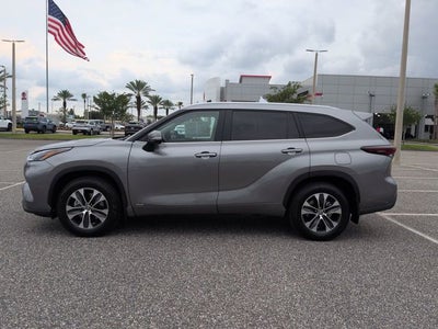 2026 Toyota HIGHLANDER HEV XLE