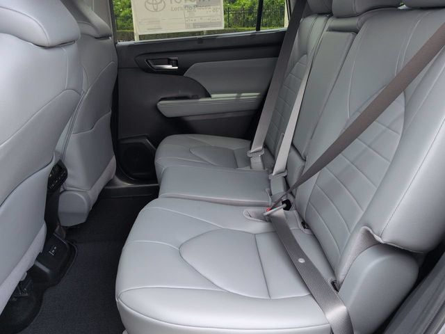 2026 Toyota Highlander Hybrid XLE