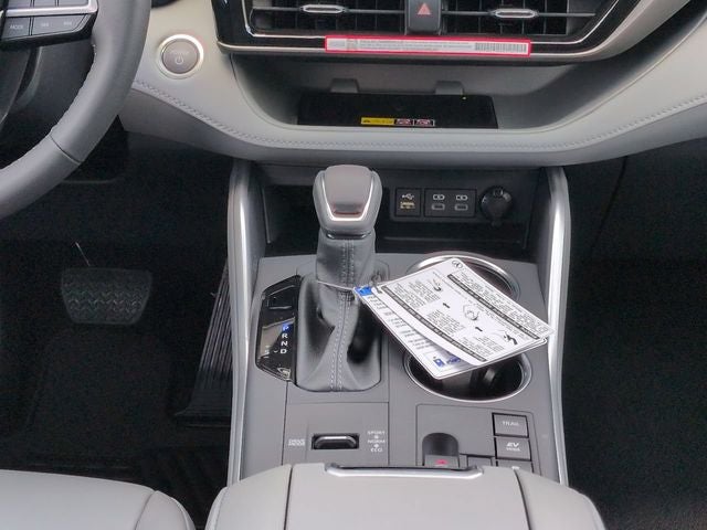 2026 Toyota Highlander Hybrid XLE