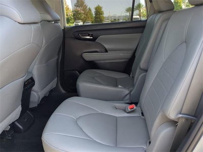 2023 Toyota Highlander XLE