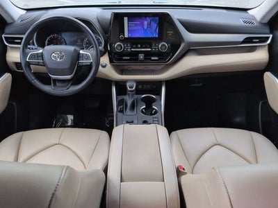 2023 Toyota Highlander XLE