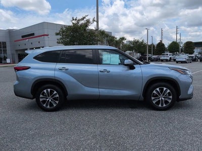 2023 Toyota Highlander XLE