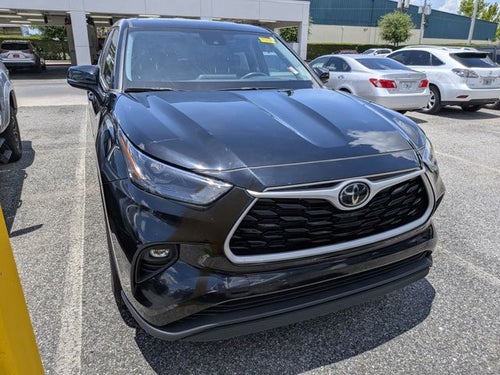 2023 Toyota Highlander LE