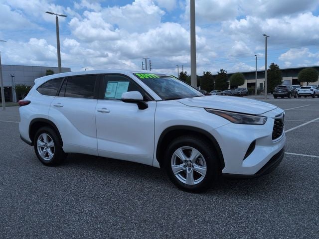 2023 Toyota Highlander L
