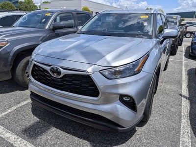 2023 Toyota Highlander XLE