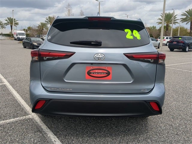 2024 Toyota HIGHLANDER XLE