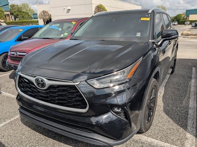 2023 Toyota HIGHLANDER XLE