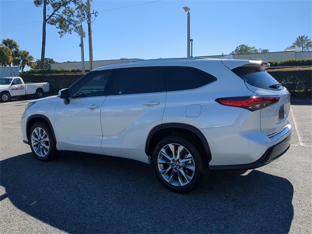 2023 Toyota HIGHLANDER Limited