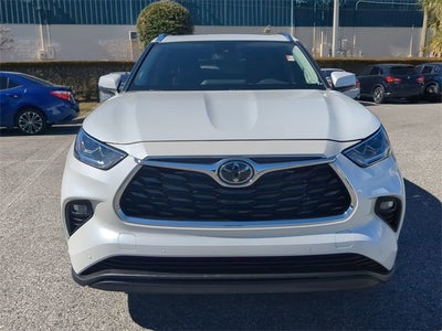 2023 Toyota HIGHLANDER Limited