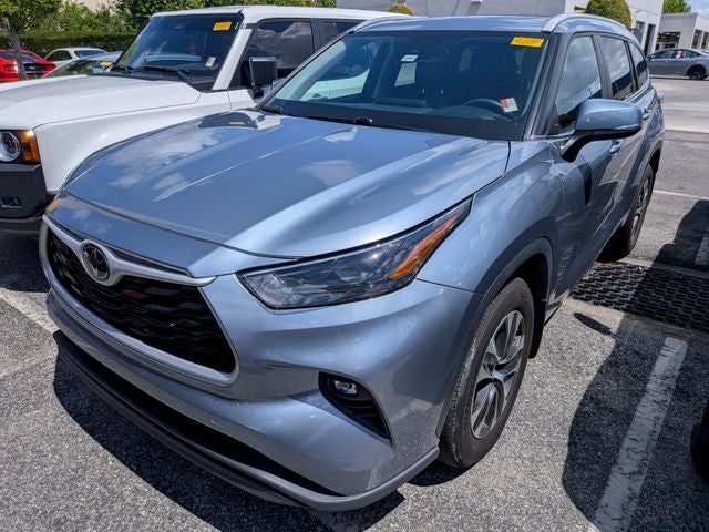 2024 Toyota Highlander XLE