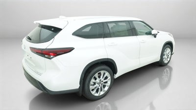 2026 Toyota Highlander Limited