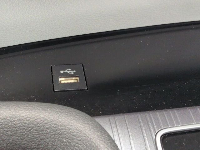 2025 Toyota SIENNA LE LE 8 Passenger