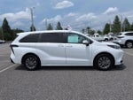 2025 Toyota SIENNA LE LE 8 Passenger