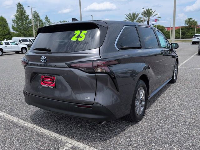 2025 Toyota SIENNA LE LE 8 Passenger