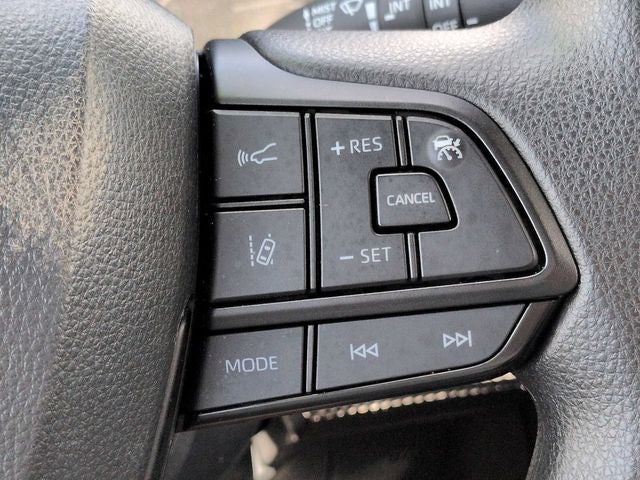 2026 Toyota Sienna LE 8 Passenger