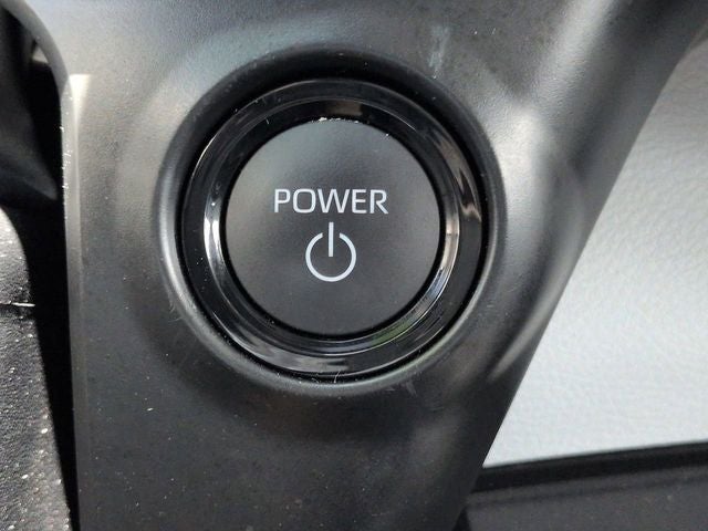 2026 Toyota Sienna LE 8 Passenger