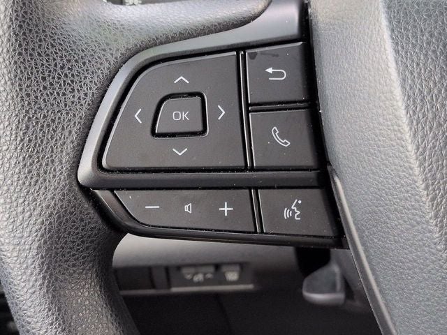 2025 Toyota SIENNA LE LE 8 Passenger