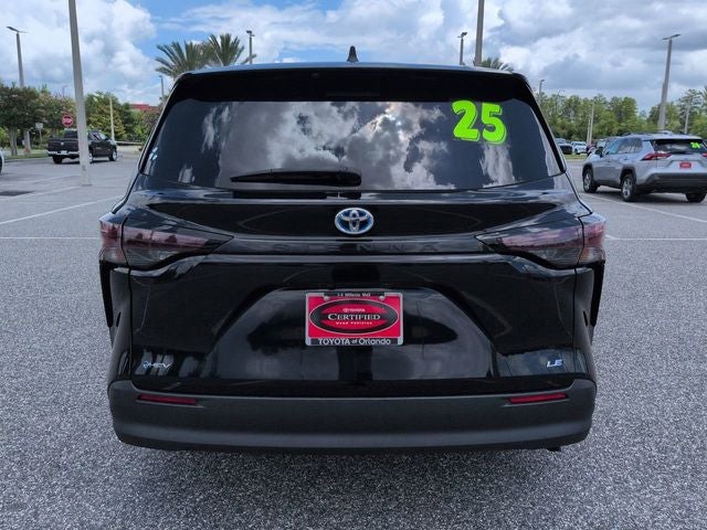 2025 Toyota SIENNA LE LE 8 Passenger