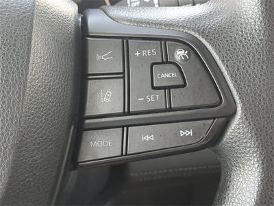 2024 Toyota SIENNA LE LE 8 Passenger