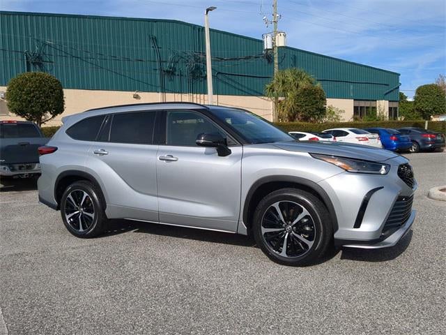 2022 Toyota HIGHLANDER XSE