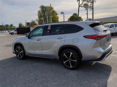 2022 Toyota HIGHLANDER XSE